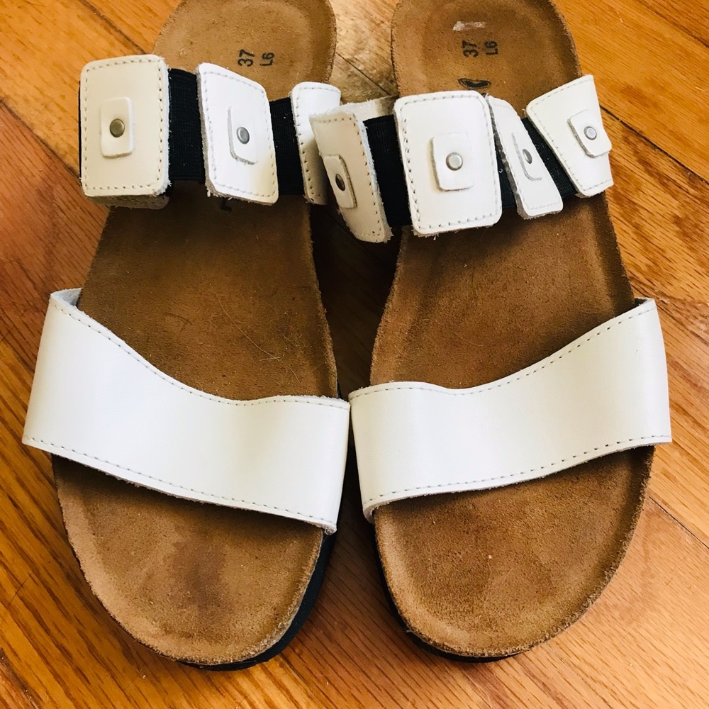 Naot EU 37 US 61/2-7 Winter white